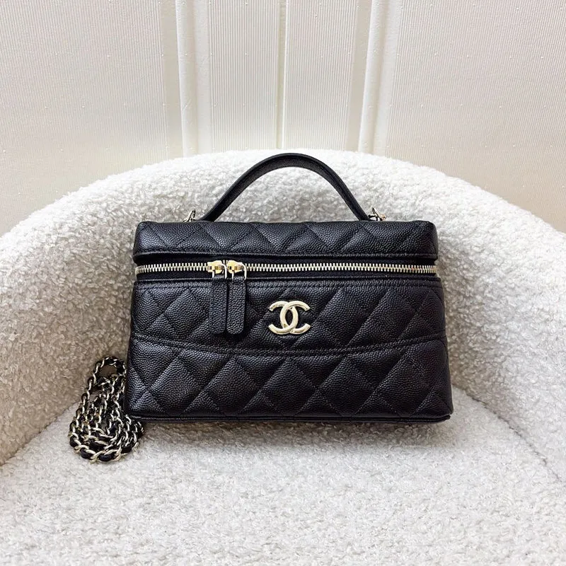 CHANEL BAG 8833