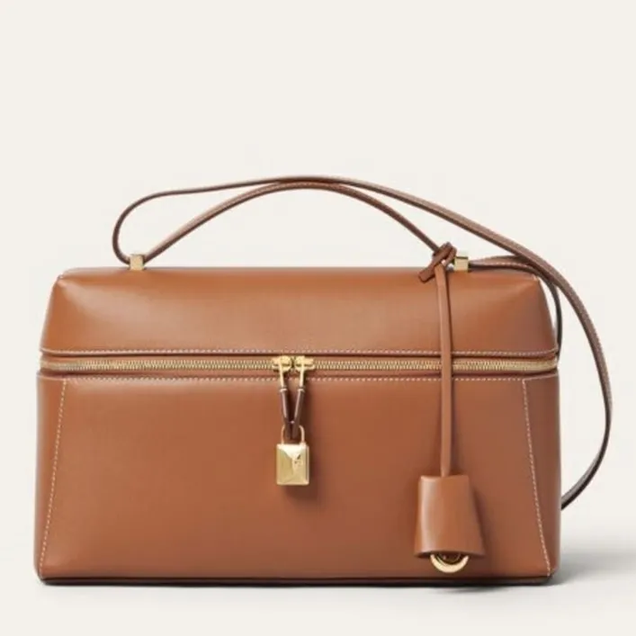 LORO PIANA BAG L27 (BLACK)
